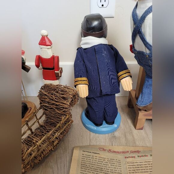 Zims Heirloom Collectibles Bulk Set Hockey Wine Pilot Duck Santa Christmas Decor - Picture 12 of 14